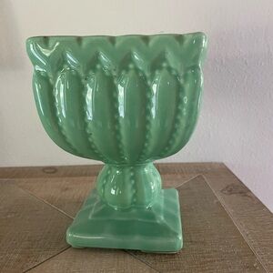 Source Unknown Mint Green Sculpted Vase